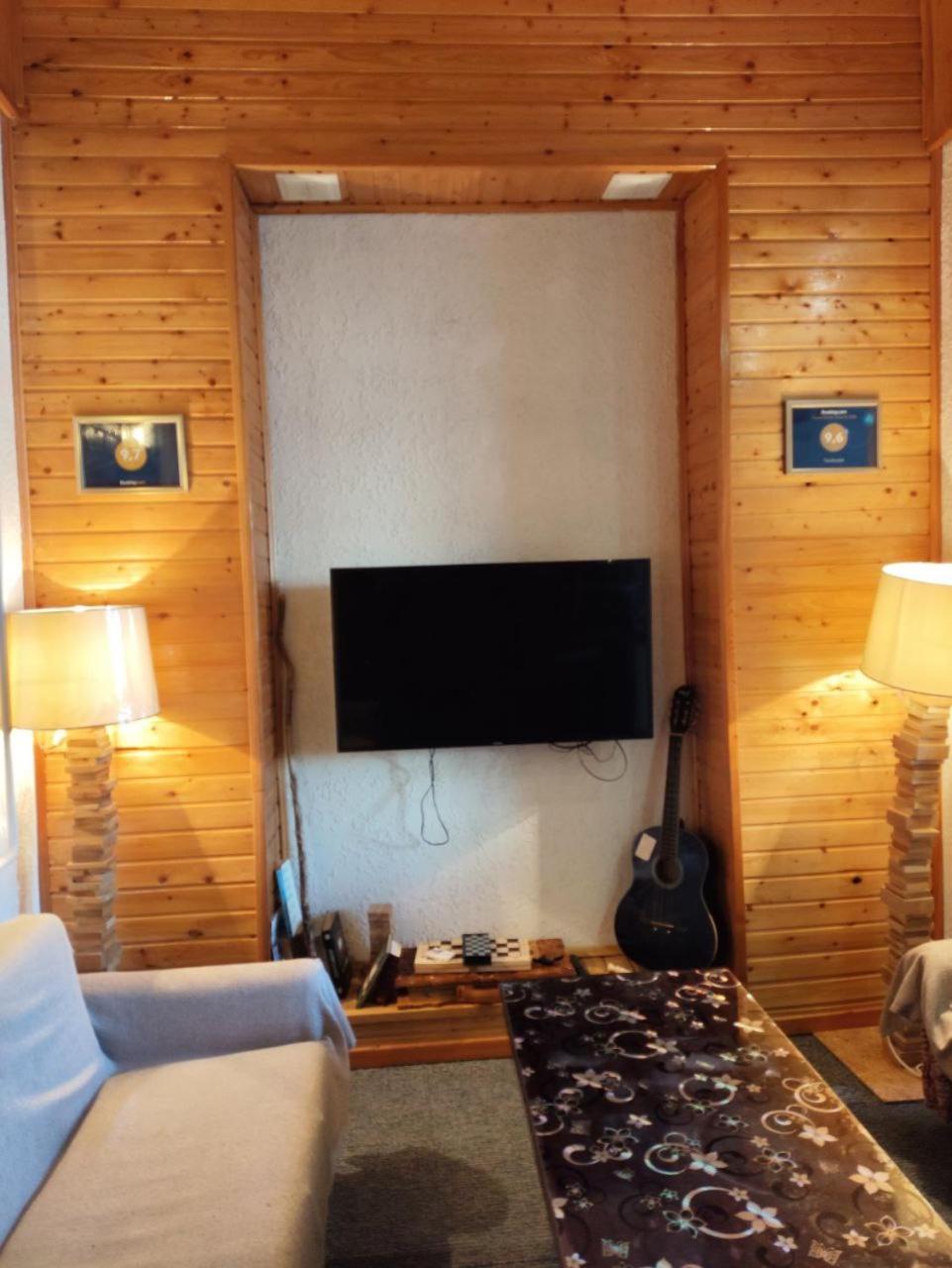 Urban Monkey Tent Hostel & Bar Karakoł Zewnętrze zdjęcie